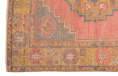 Vintage Rug 3'7" x 5'7" feet 110 x 170 cm
