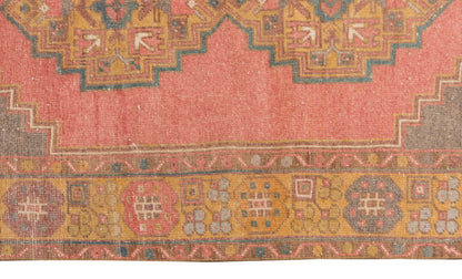 Vintage Rug 3'7" x 5'7" feet 110 x 170 cm