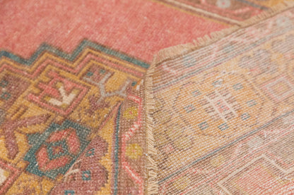 Vintage Rug 3'7" x 5'7" feet 110 x 170 cm