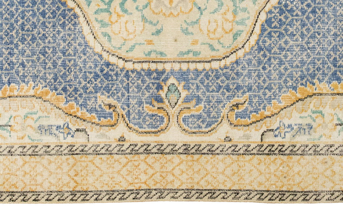 Vintage Rug 3'7" x 6'7" feet 110 x 200 cm