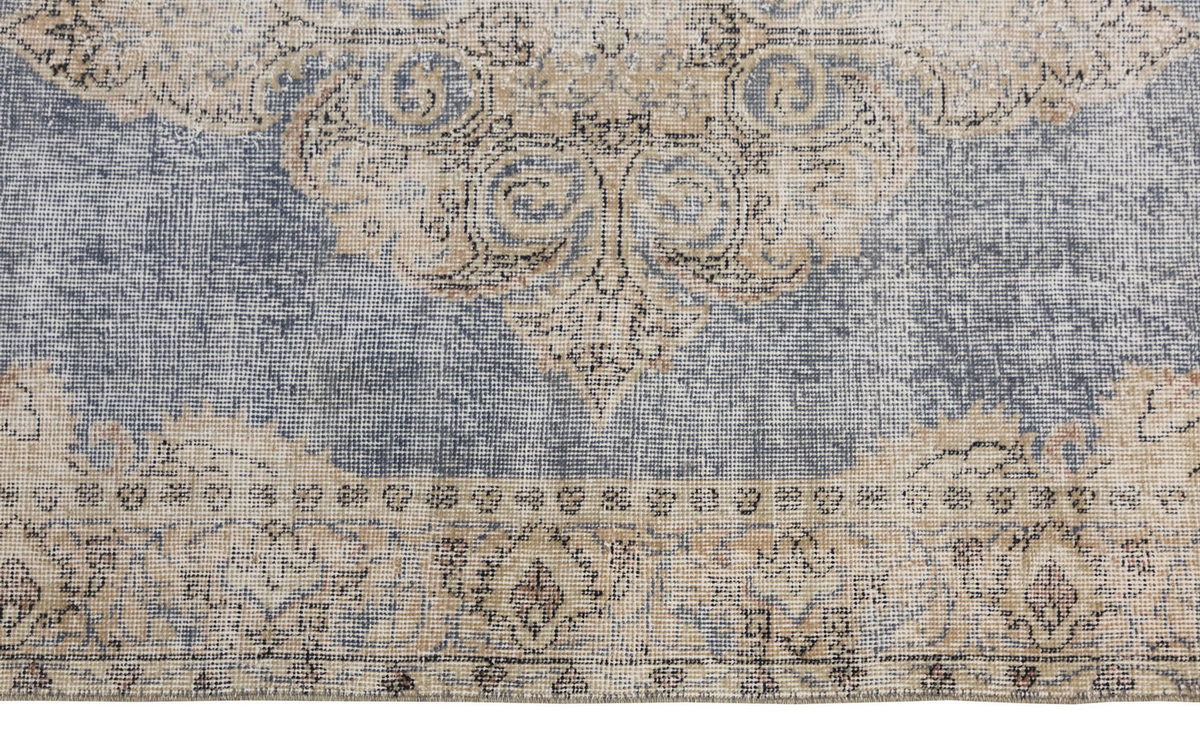 Vintage Rug 3'7" x 7'3" feet 110 x 220 cm