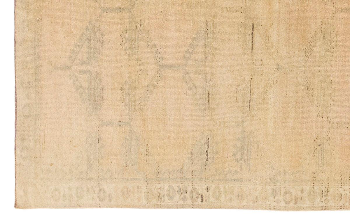 Vintage Rug 3'7" x 8'6" feet 108 x 258 cm