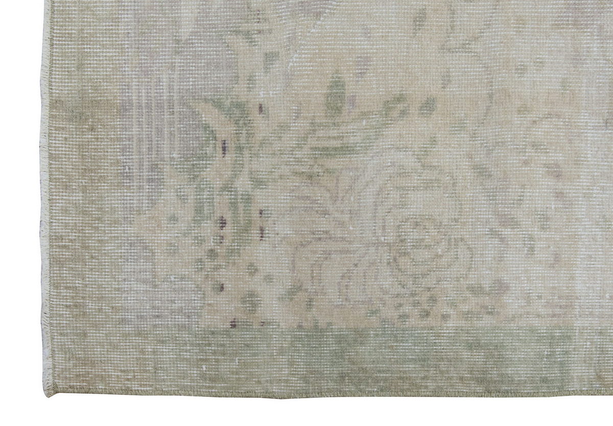 Vintage Rug 3'8" x 6'4" feet 113 x 192 cm
