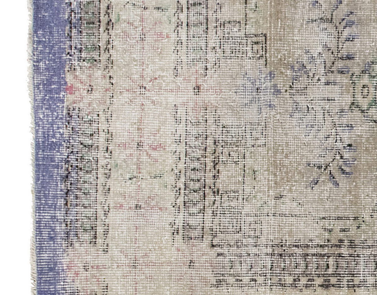 Vintage Rug 3'8" x 6'7" feet 112 x 200 cm