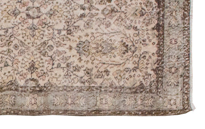 Vintage Rug 3'9" x 6'11" feet 115 x 208 cm