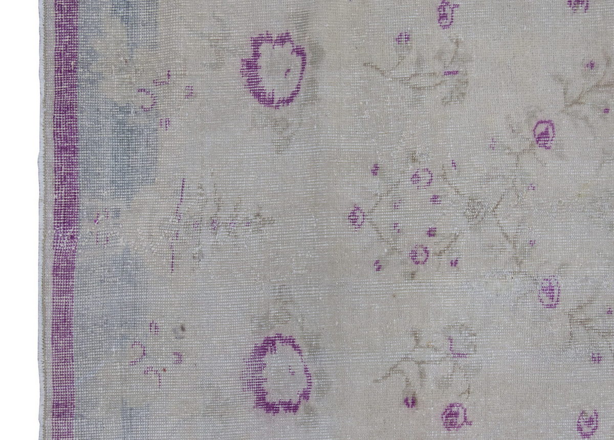 Vintage Rug 3'9" x 6'4" feet  115 x 192 cm