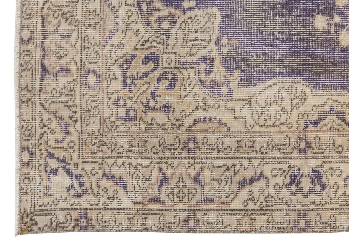 Vintage Rug 3'9" x 6'7" feet 114 x 200 cm