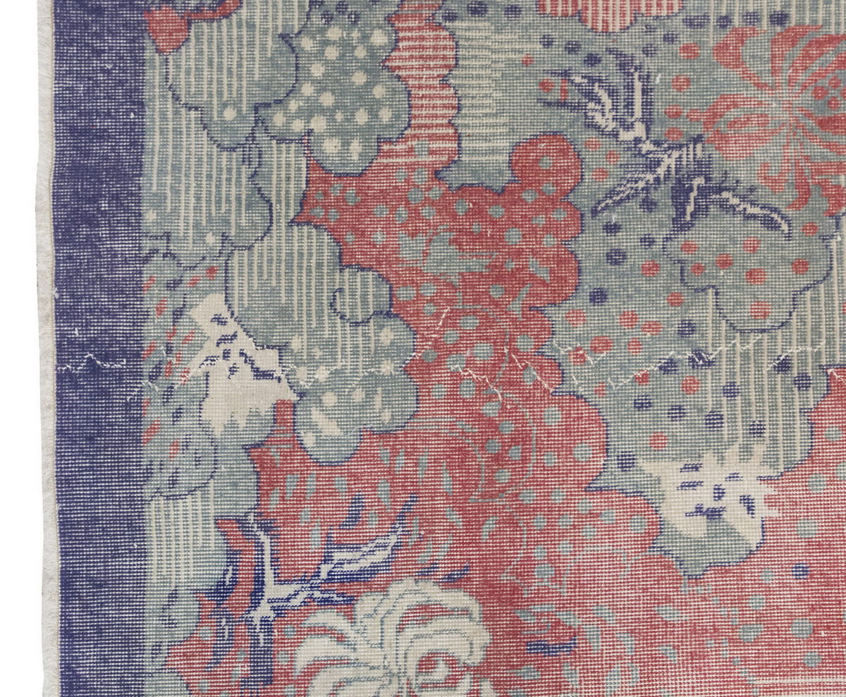 Vintage Rug 3'9" x 6'7" feet 115 x 200 cm