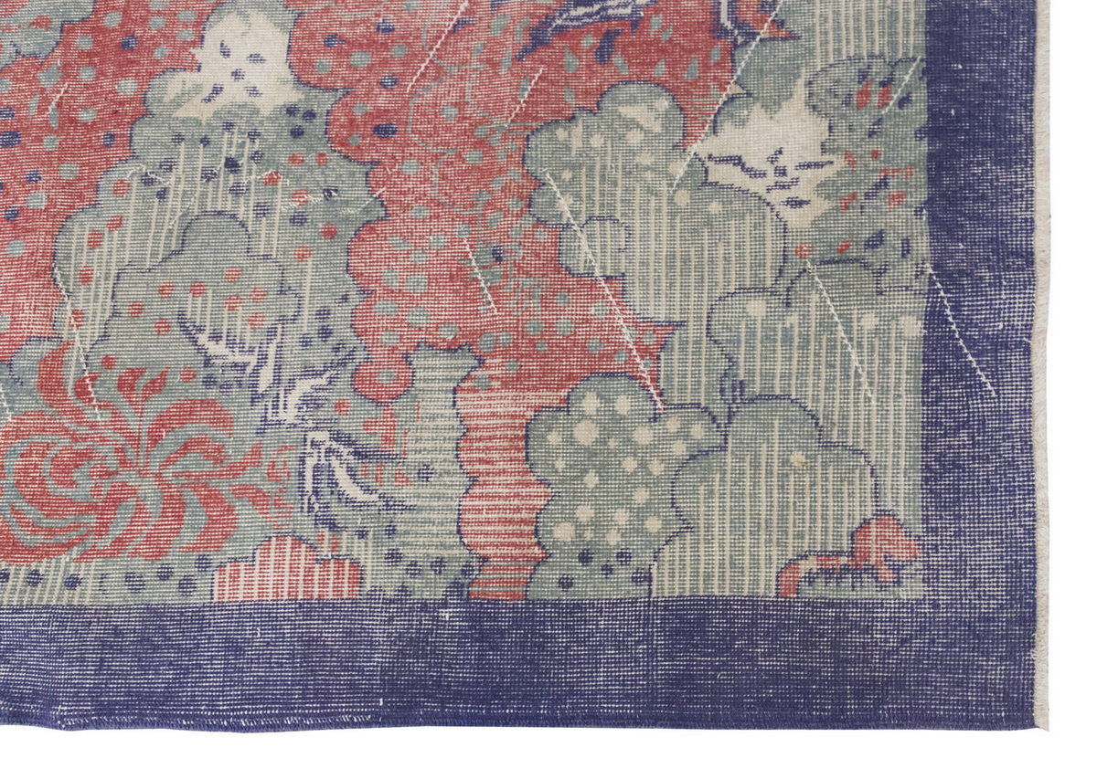 Vintage Rug 3'9" x 6'7" feet 115 x 200 cm