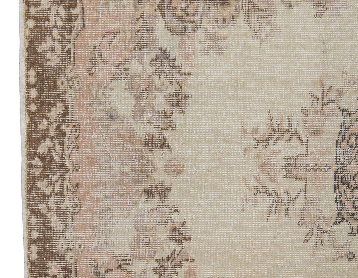 Vintage Rug 3'9" x 6'8" feet 114 x 203 cm
