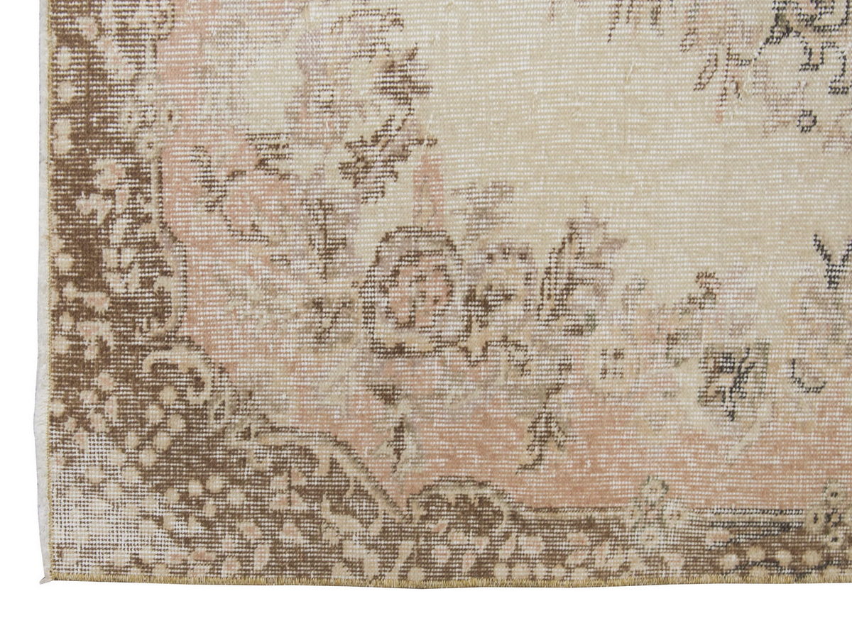 Vintage Rug 3'9" x 6'8" feet 114 x 203 cm