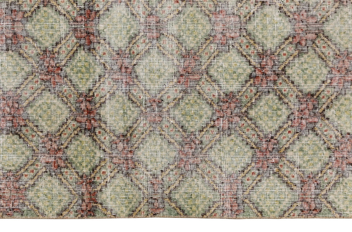 Vintage Rug 3'9" x 6'8" feet 114 x 203 cm