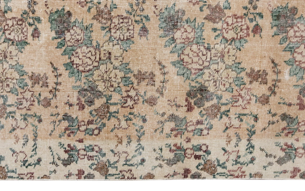 Vintage Rug 3'9" x 6'8" feet 115 x 204 cm
