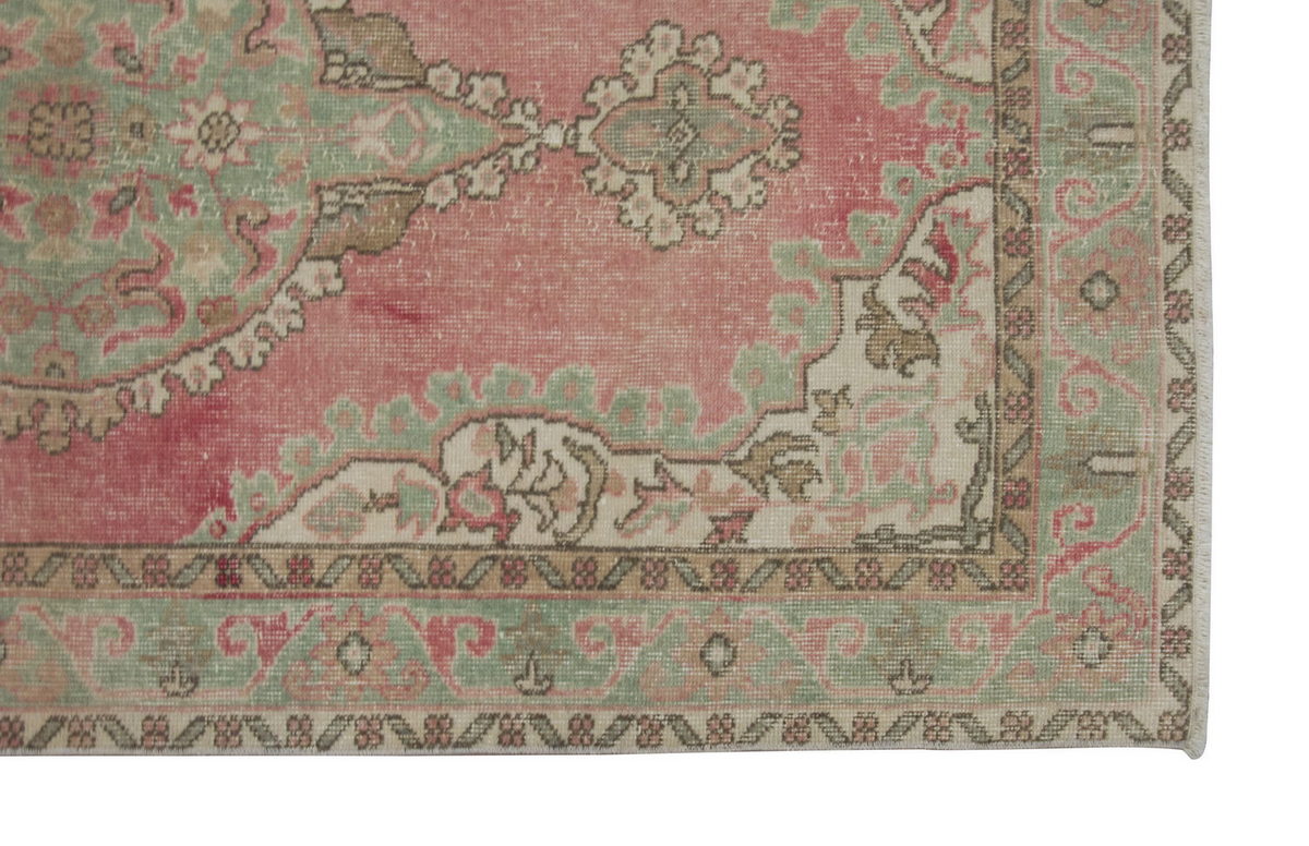Vintage Rug 3'9" x 6'9" feet  115 x 205 cm