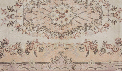 Vintage Rug 3'9" x 7" feet  115 x 211 cm