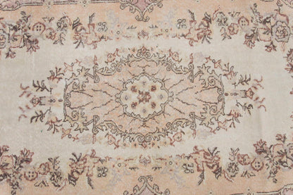 Vintage Rug 3'9" x 7" feet  115 x 211 cm