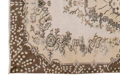 Vintage Rug 3'9" x 7'1" feet 115 x 215 cm