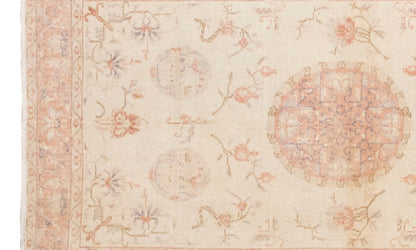 Vintage Rug 4' x 6'8" feet 121 x 202 cm