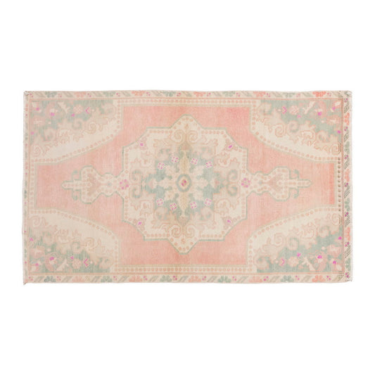 Vintage Rug 4'1" x 6'11" feet 125 x 210 cm
