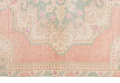 Vintage Rug 4'1" x 6'11" feet 125 x 210 cm