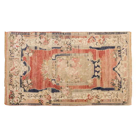 Vintage Rug 4'10" x 7'3" feet 148 x 220 cm