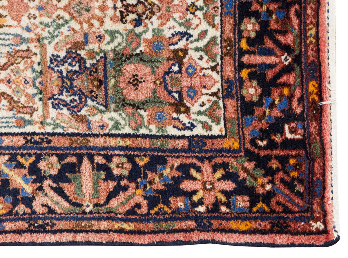 Vintage Rug 4'11" x 6'11" feet 150 x 210 cm