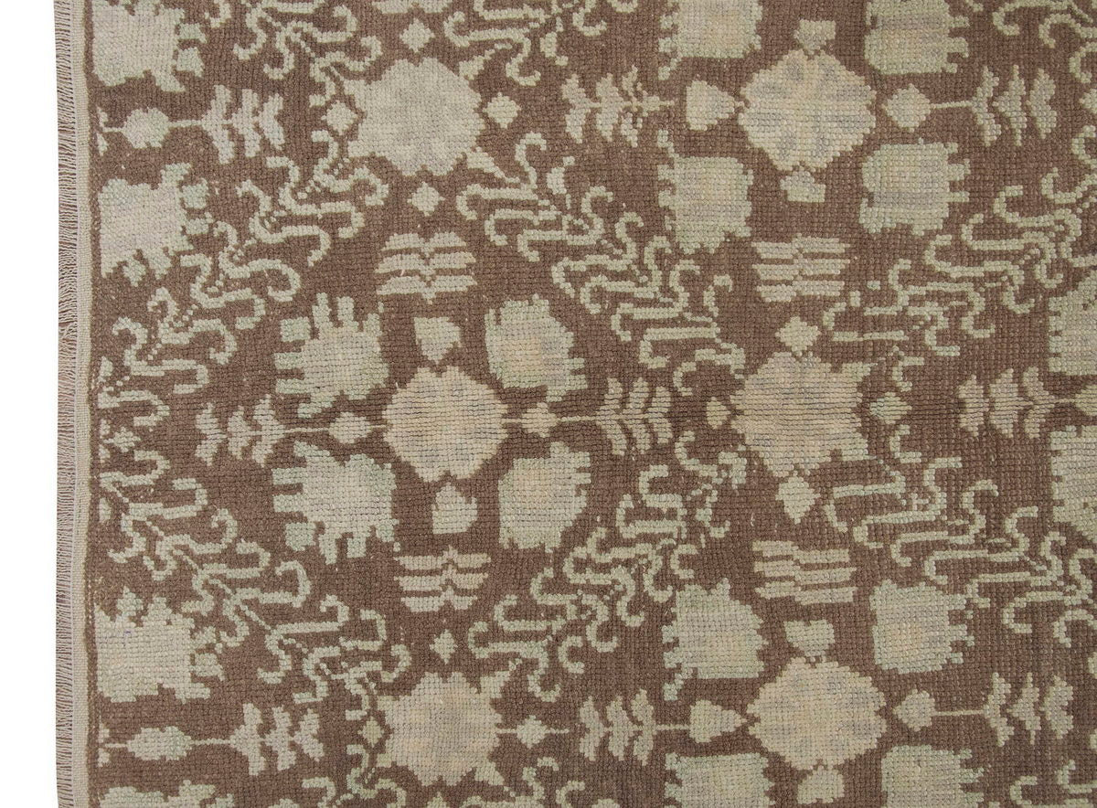 Vintage Rug 4'2" x 6'4" feet  127 x 192 cm