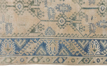 Vintage Rug 4'2" x 6'9" feet 128 x 205 cm