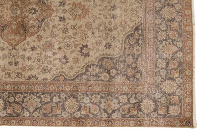 Vintage Rug 4'3" x 6'11" feet 130 x 212 cm