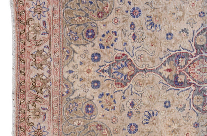 Vintage Rug 4'3" x 6'4" feet 130 x 192 cm
