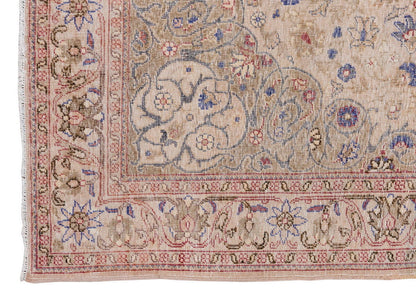 Vintage Rug 4'3" x 6'4" feet 130 x 192 cm