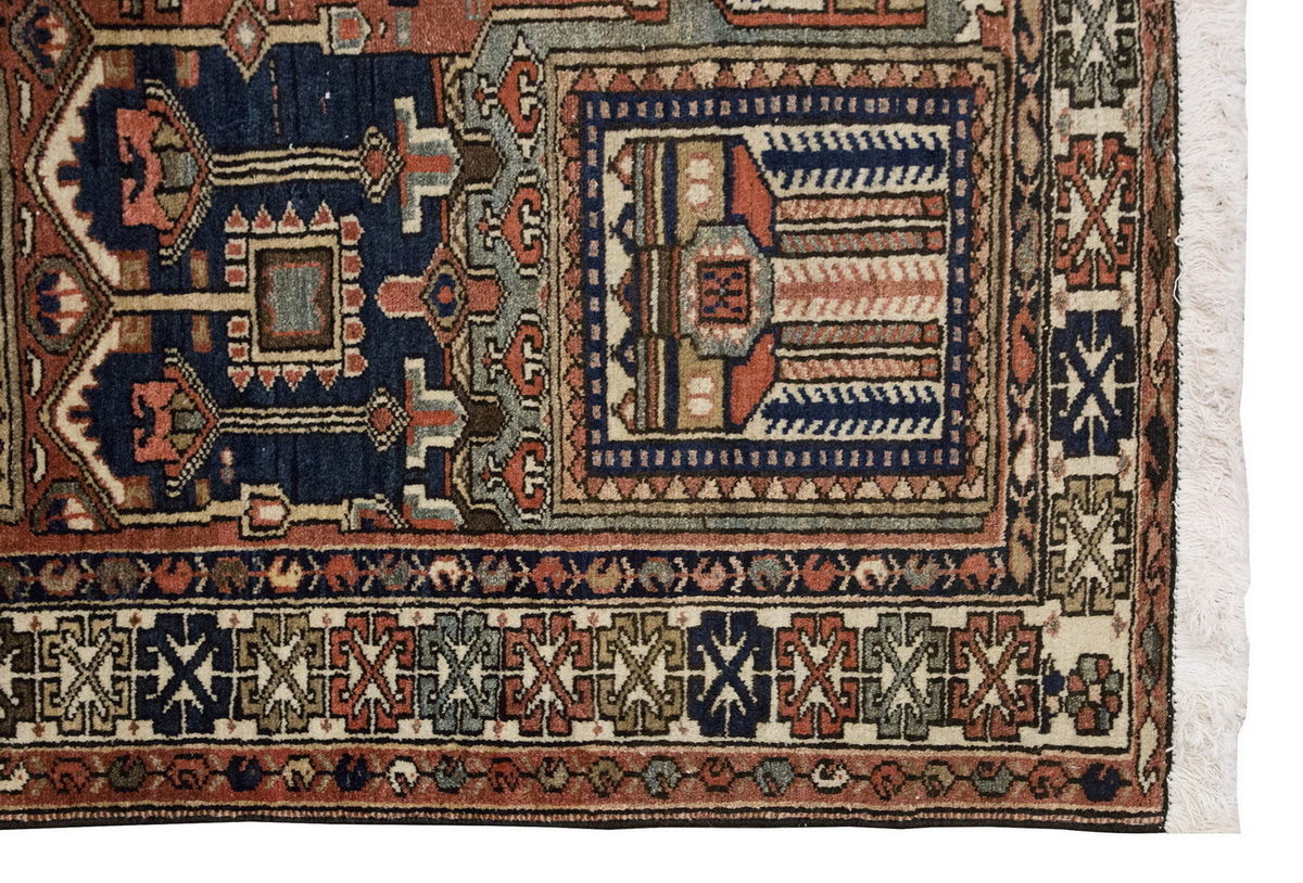 Vintage Rug 4'3" x 6'7" feet 130 x 200 cm
