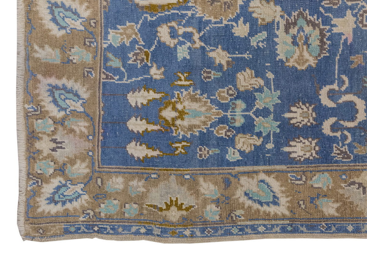 Vintage Rug 4'3" x 7'3" feet 130 x 220 cm