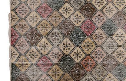 Vintage Rug 4'4" x 6'11" feet 131 x 210 cm