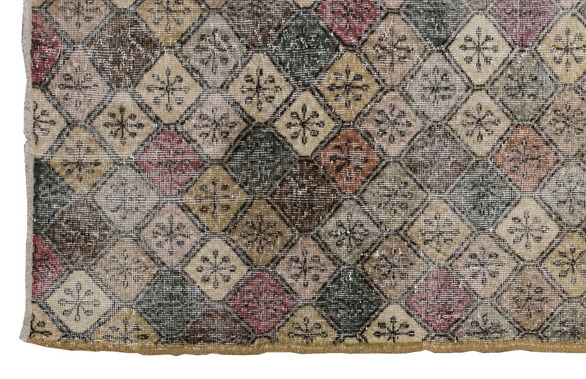 Vintage Rug 4'4" x 6'11" feet 131 x 210 cm