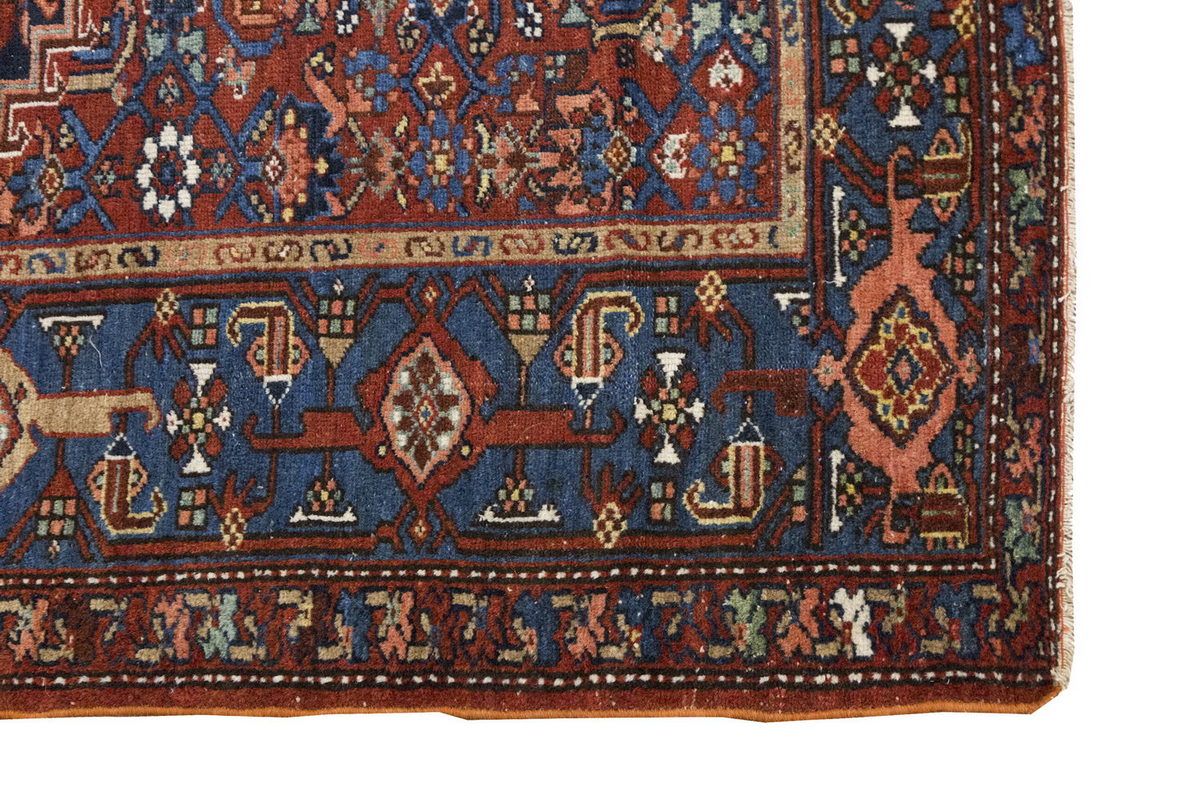 Vintage Rug 4'4" x 6'4" feet 131 x 193 cm