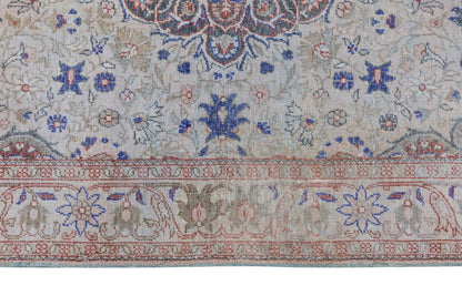 Vintage Rug 4'4" x 6'4" feet 132 x 194 cm