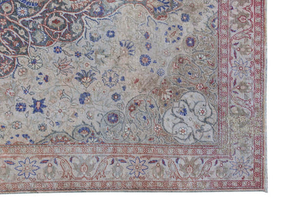 Vintage Rug 4'4" x 6'4" feet 132 x 194 cm
