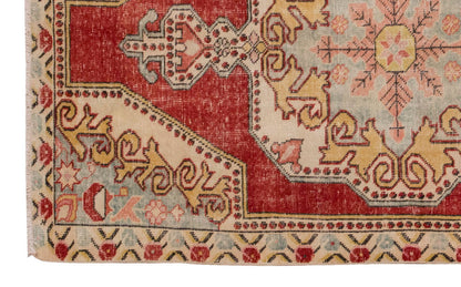 Vintage Rug 4'4" x 7'7" feet 132 x 230 cm