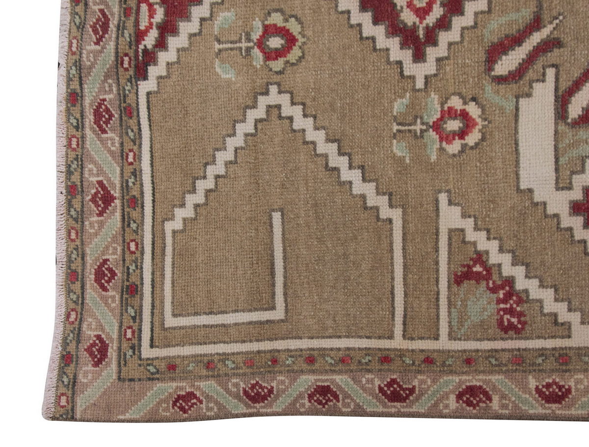 Vintage Rug 4'4" x 8" feet  132 x 245 cm