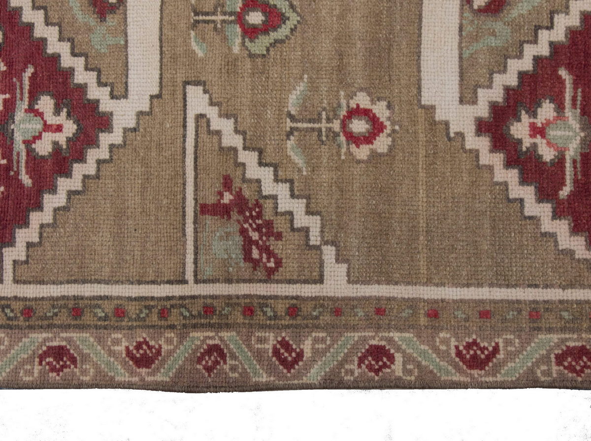 Vintage Rug 4'4" x 8" feet  132 x 245 cm