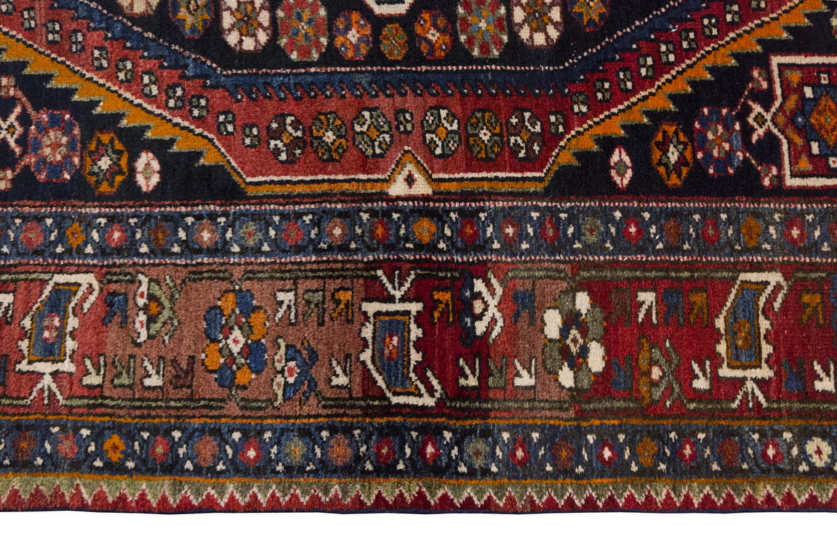 Vintage Rug 4'5" x 6'9" feet 135 x 205 cm
