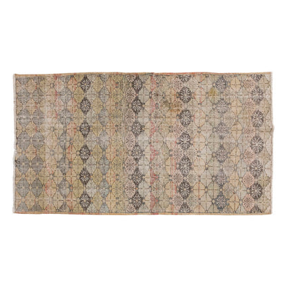 Vintage Rug 4'7" x 7'7" feet 140 x 231 cm