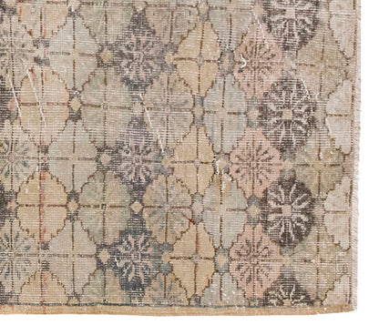 Vintage Rug 4'7" x 7'7" feet 140 x 231 cm
