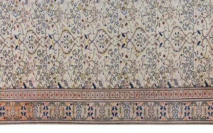 Vintage Rug 4'9" x 6'10" feet 145 x 209 cm