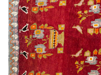 Vintage Rug 4'9" x 7'3" feet 145 x 220 cm