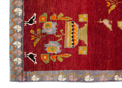 Vintage Rug 4'9" x 7'3" feet 145 x 220 cm