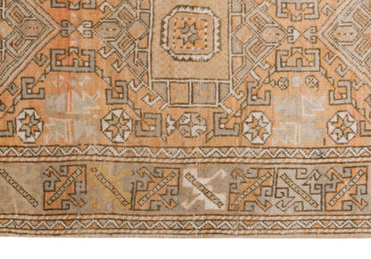 Vintage Rug 4 x 6 feet 122 x 182 cm