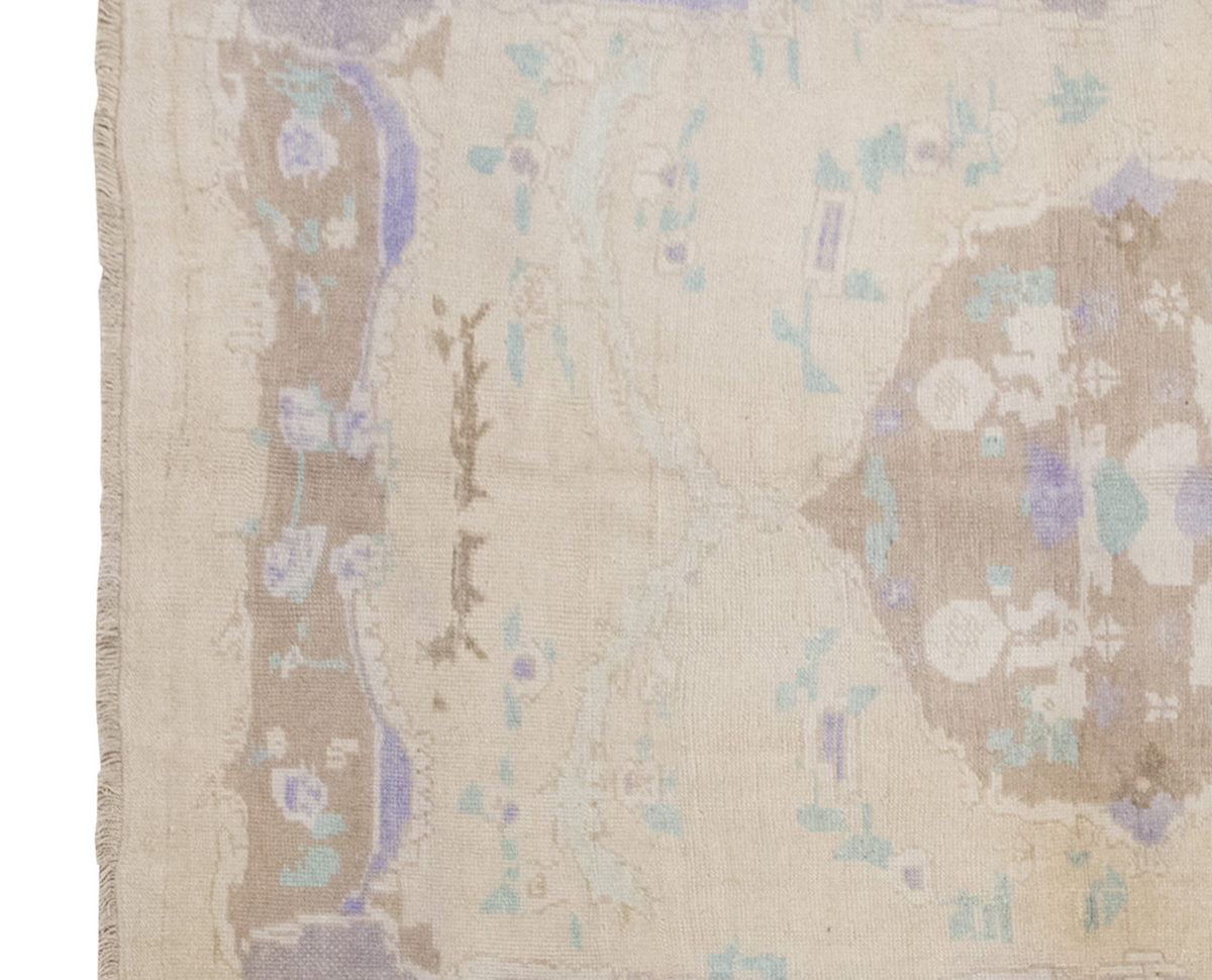 Vintage Rug 5' x 6'7" feet 152 x 200 cm