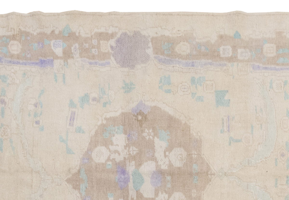 Vintage Rug 5' x 6'7" feet 152 x 200 cm